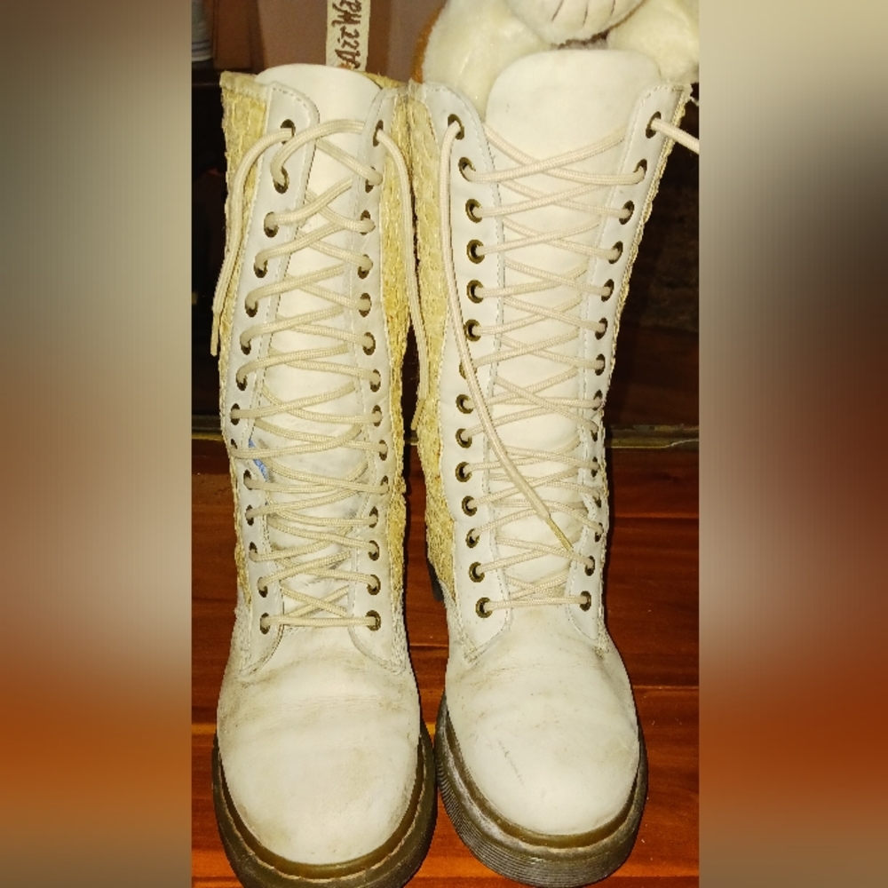 Dr. Martens